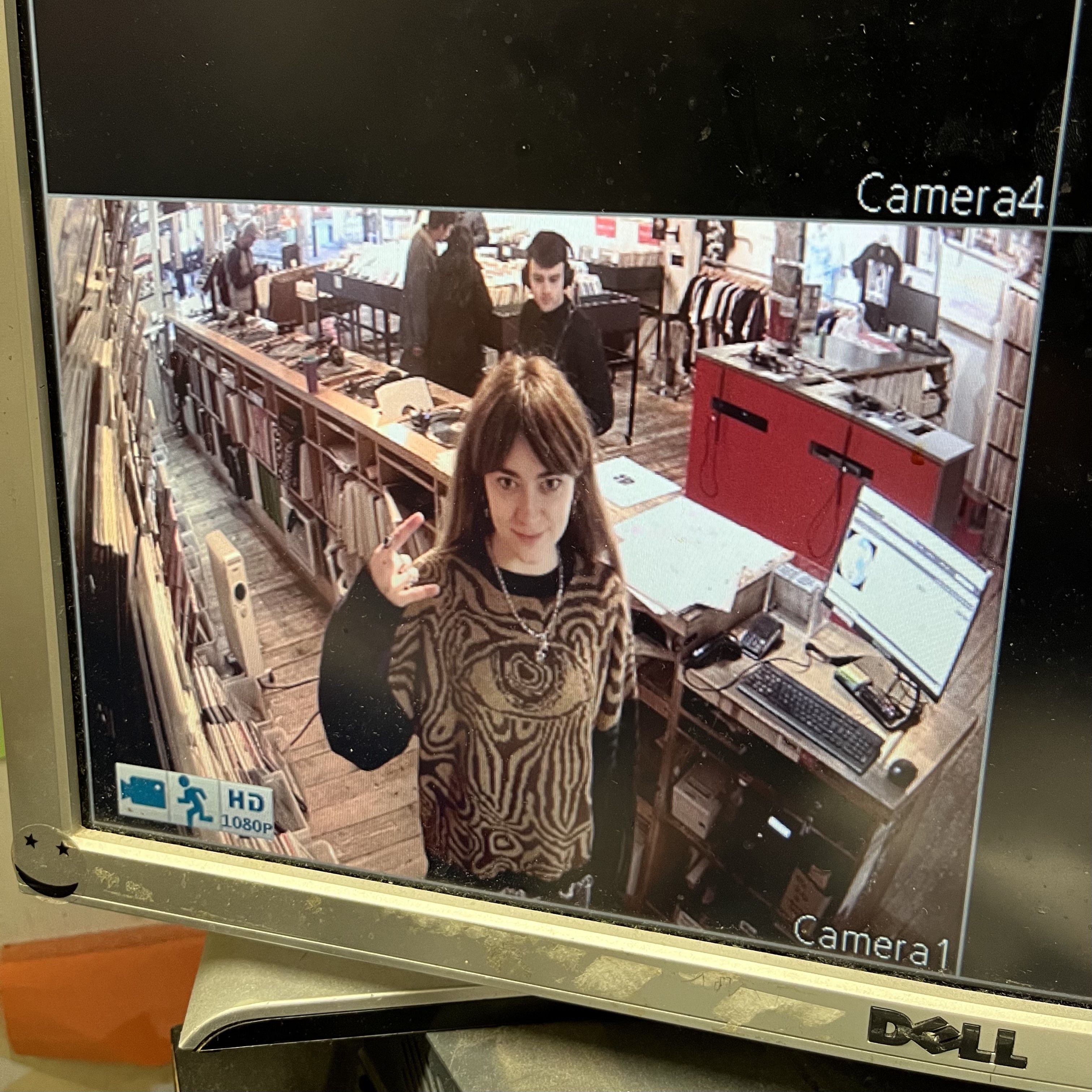 veronica-jan-2026-charts-picture-cover