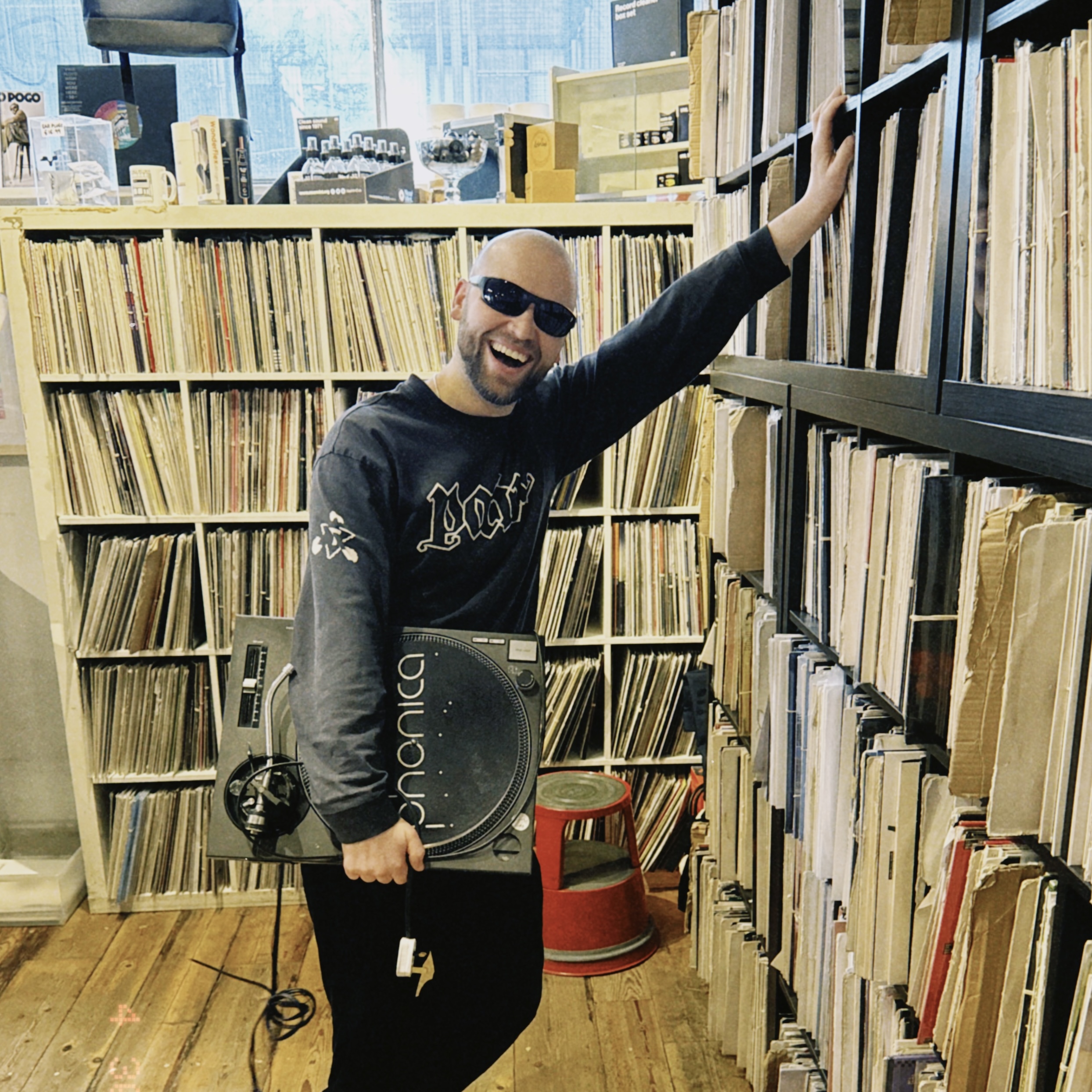 luther-april-2026-charts-picture-cover