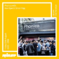 simon-august-2017-charts-picture-cover